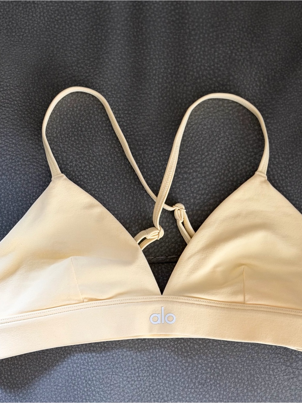 ALO AIR LIFT Warm Butter V-Neck Bralette with Adjustable Straps